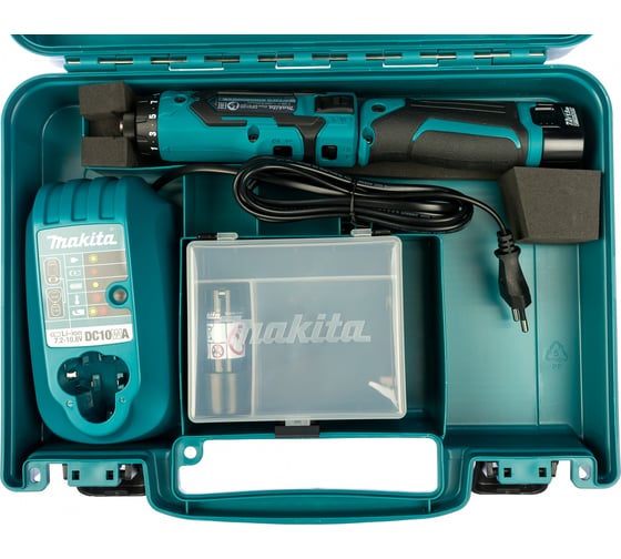 Аккумуляторная отвертка Makita DF012DSE картинка